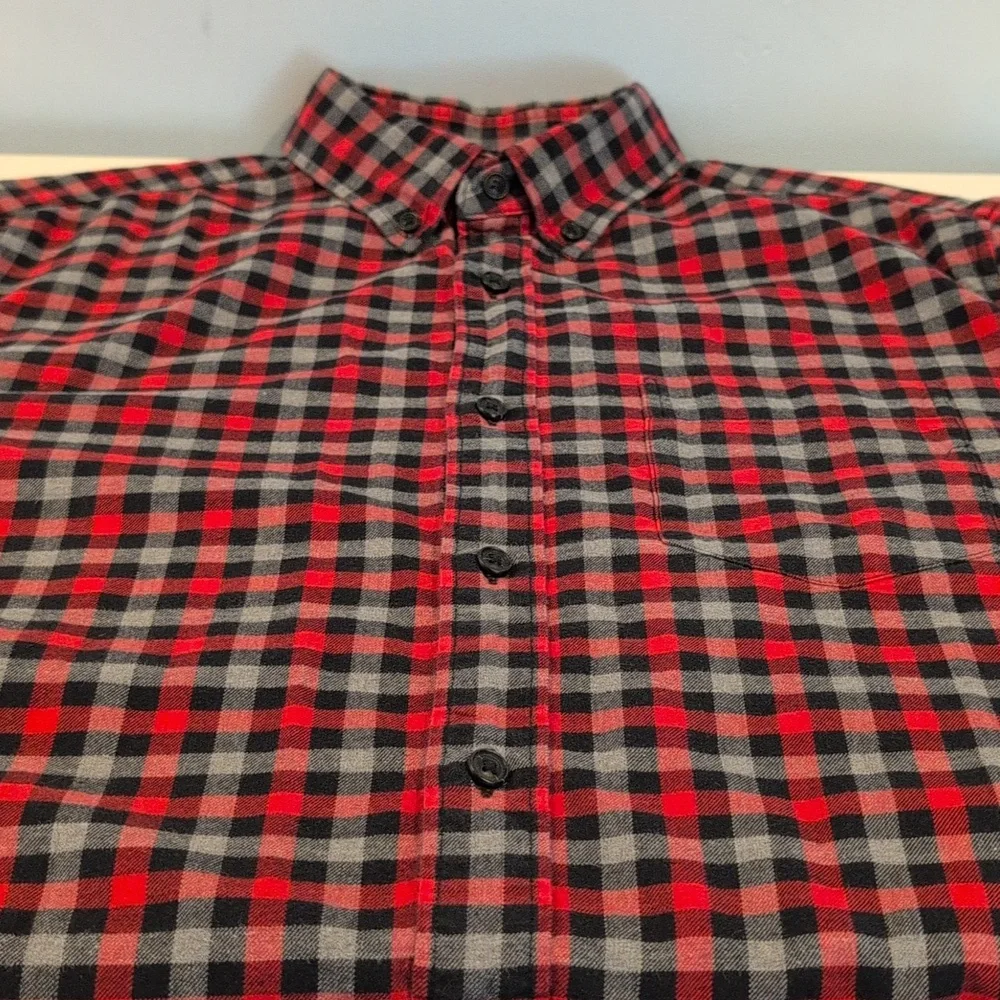 Banana Republic Men's Medium Lux Flannel Grant Fit Plaid Button Down Shirt